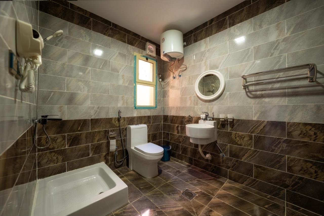 Mirada Gold Jizan - Resort & Private Pools Esterno foto Bathroom